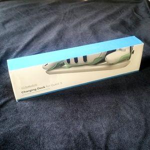 Charging Dock, Quest 3